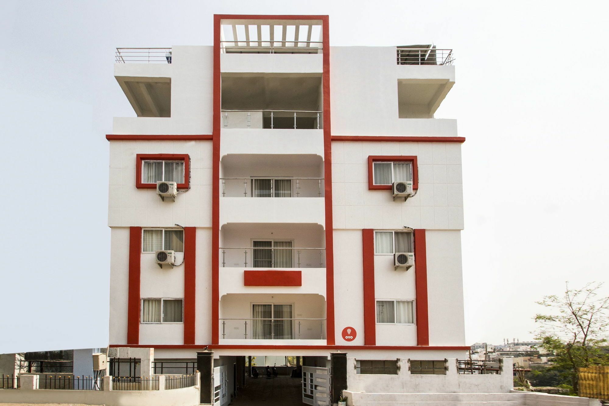 ホテル Oyo Flagship 463 Banjara Hills ハイデラバード エクステリア 写真